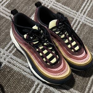 Nike Air Max 97 Sneaker size 7.5 women’s